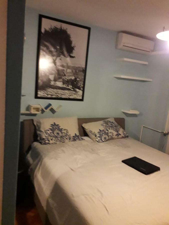 Rab-Centar Hotel Rab Town Ngoại thất bức ảnh